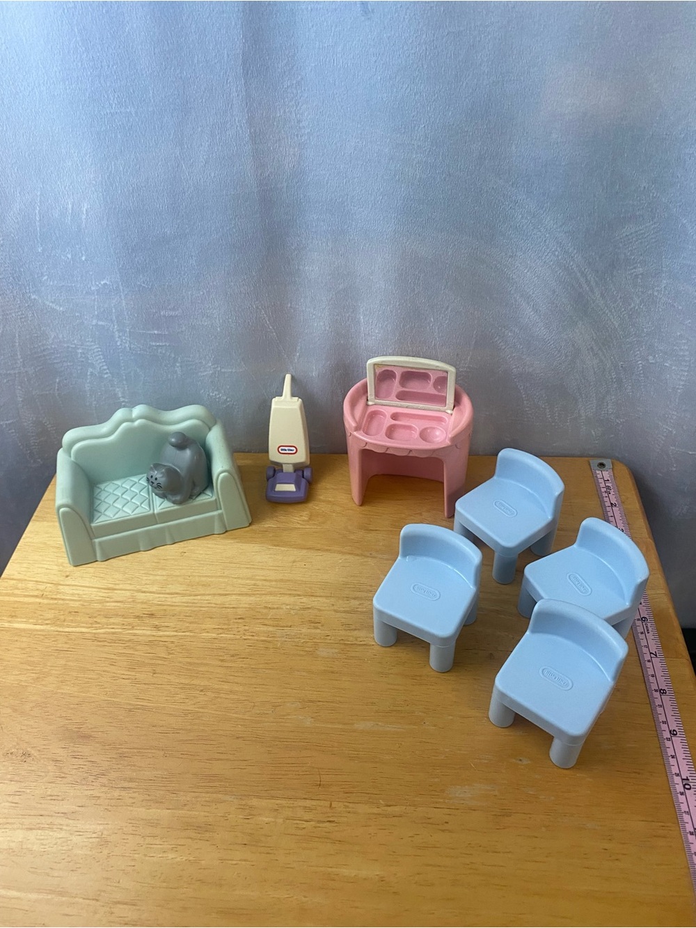 Vintage Little Tikes Dollhouse Furniture Lot